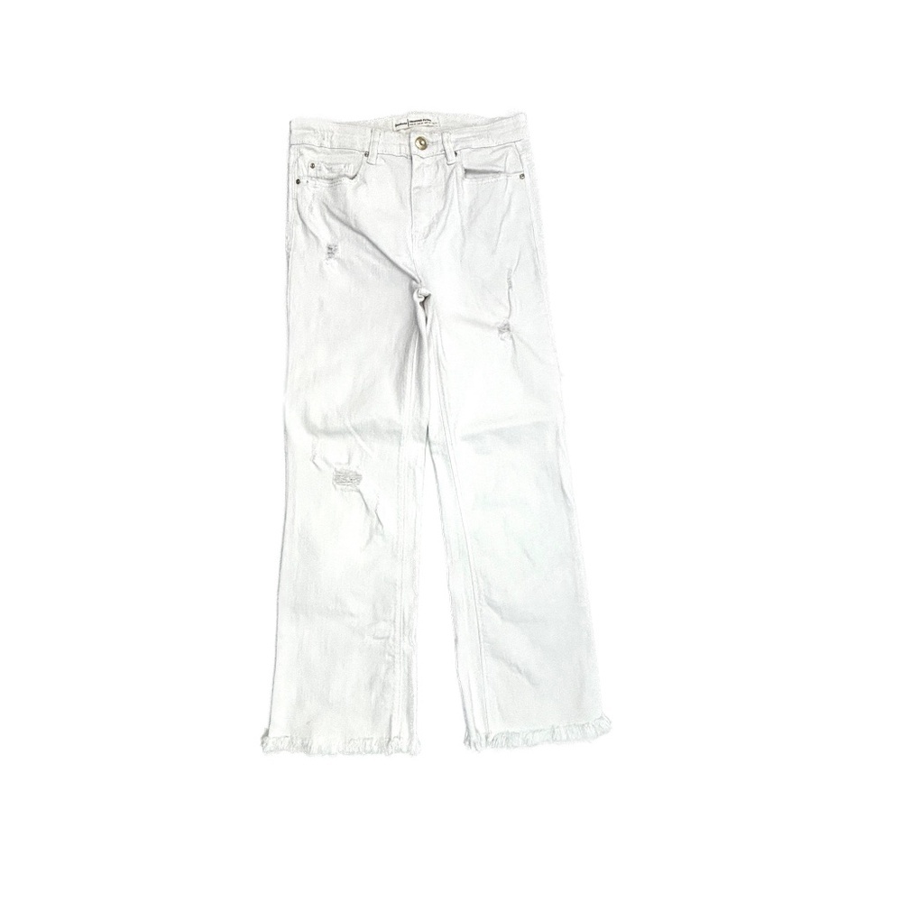 Stradivarius Cropped Flare Distressed Raw Hem Women's size 6 White Denim‎ jeans